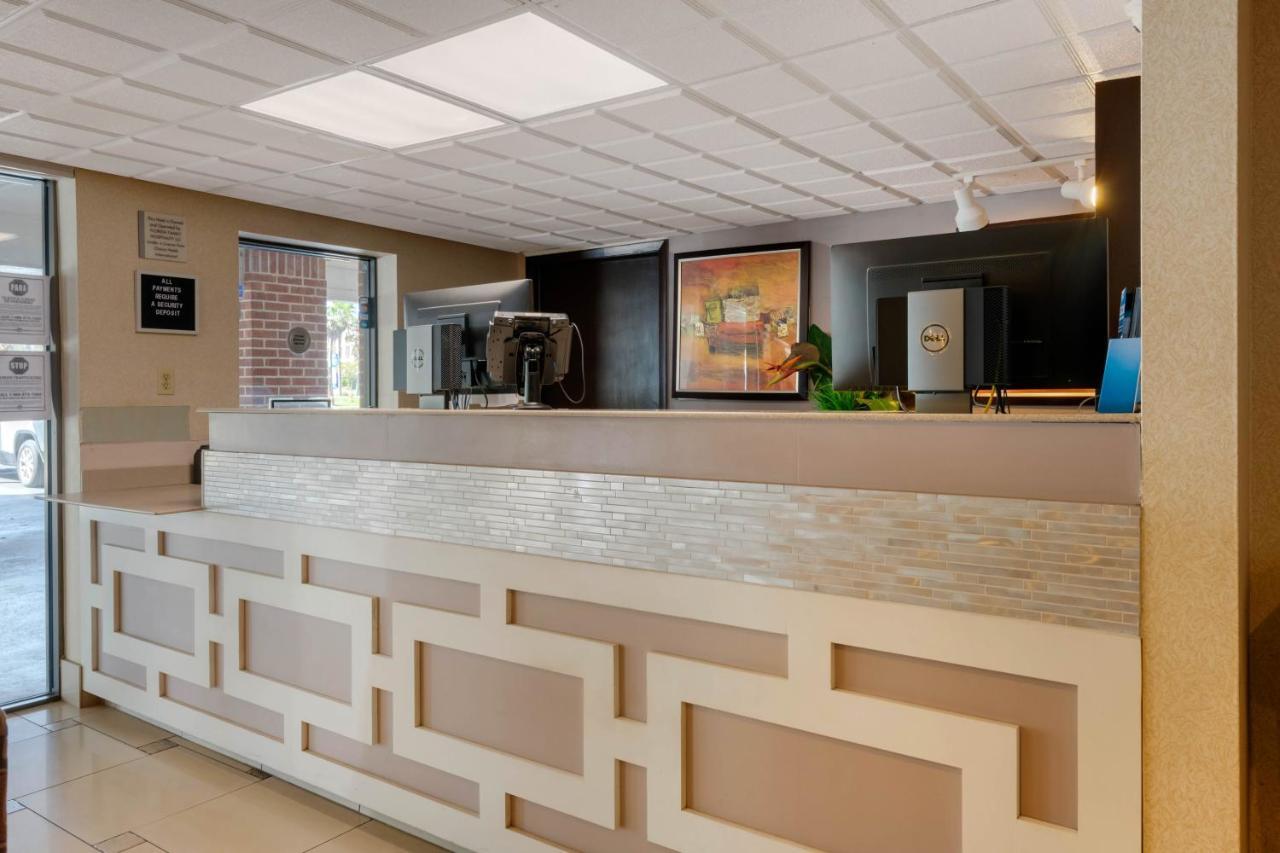 Jax Airport Hotel Jacksonville Buitenkant foto
